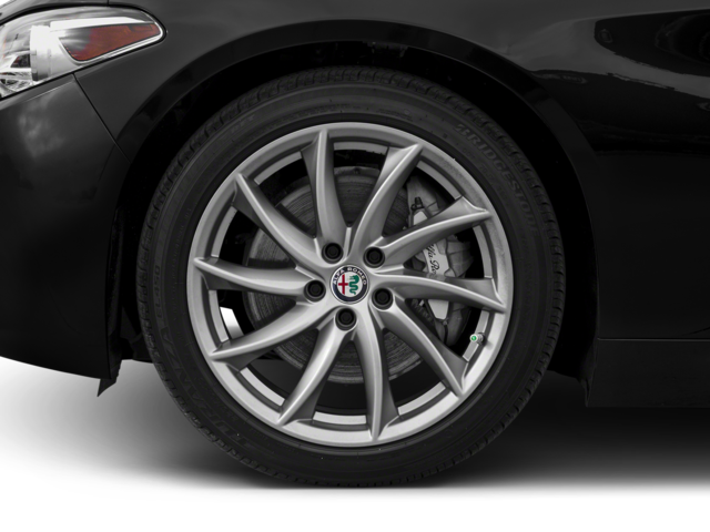2017 Alfa Romeo Giulia Base