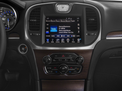 2017 Chrysler 300 300C Platinum