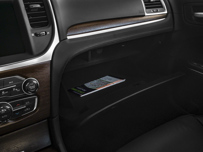 2017 Chrysler 300 300C Platinum