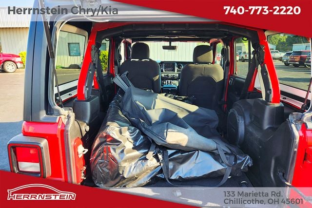 2023 Jeep Wrangler Sport Altitude