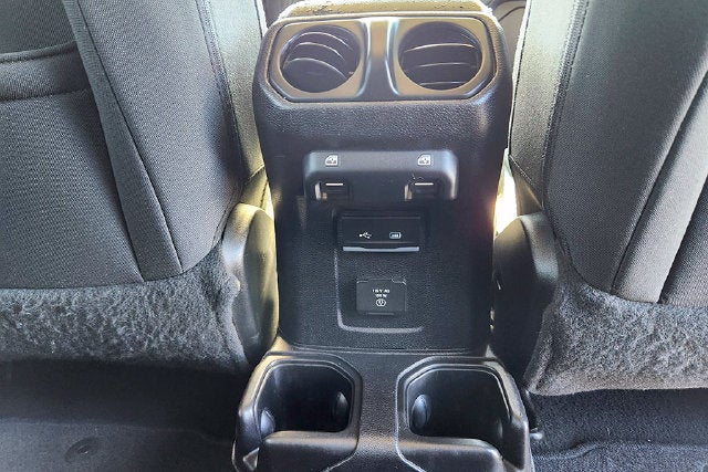 2019 Jeep Wrangler Sahara