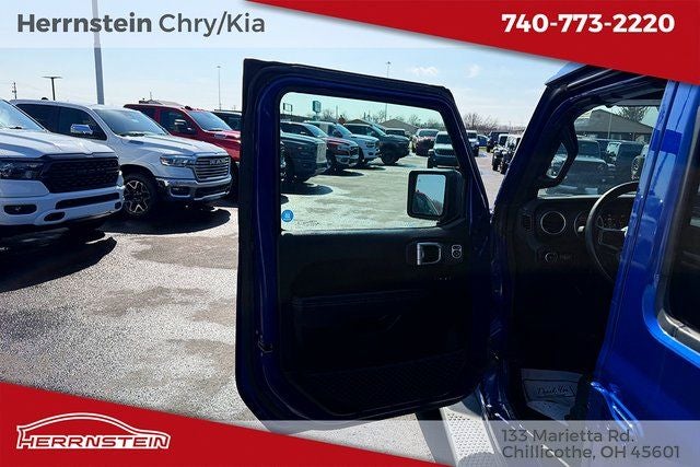 2019 Jeep Wrangler Sahara