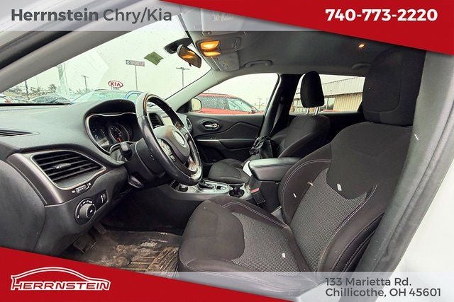 2019 Jeep Cherokee Latitude