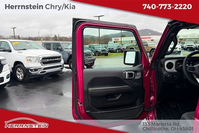 2024 Jeep Wrangler Sahara