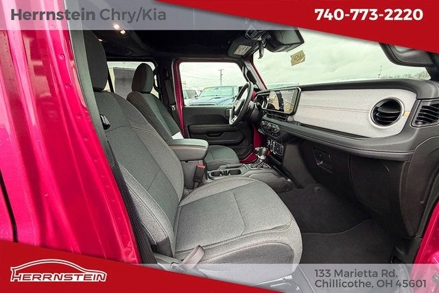 2024 Jeep Wrangler Sahara