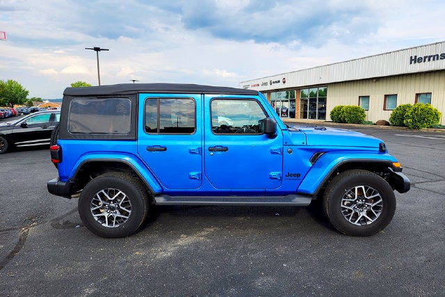 2025 Jeep Wrangler Sahara