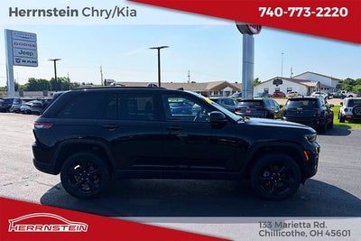 2023 Jeep Grand Cherokee Altitude