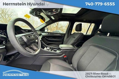 2025 Jeep Grand Cherokee Laredo X