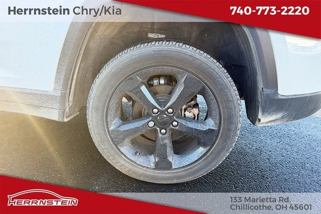 2022 Jeep Grand Cherokee Altitude