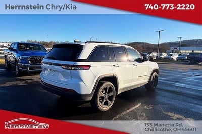 2022 Jeep Grand Cherokee Altitude