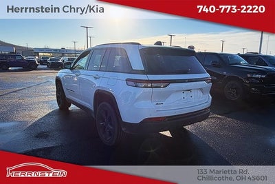 2022 Jeep Grand Cherokee Altitude