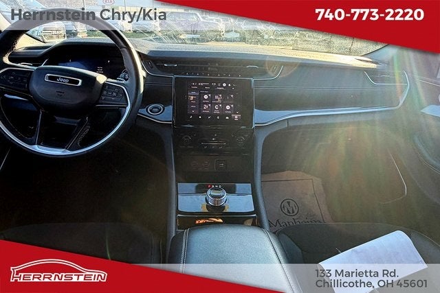 2022 Jeep Grand Cherokee Altitude