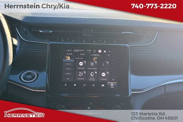 2022 Jeep Grand Cherokee Altitude