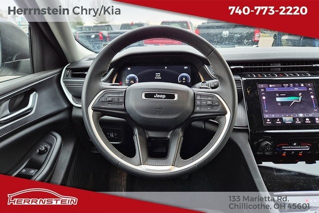 2023 Jeep Grand Cherokee L Laredo