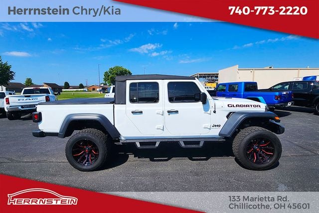 2023 Jeep Gladiator Sport
