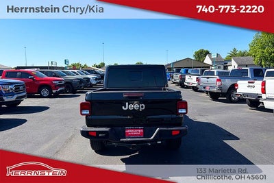 2023 Jeep Gladiator Overland