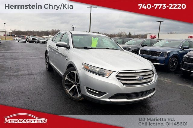 2016 Ford Taurus SEL
