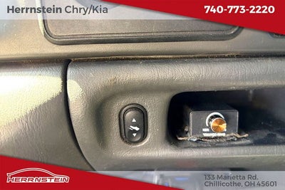 2002 Ford F-350SD Base
