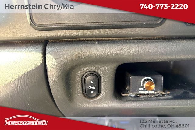 2002 Ford F-350SD Base