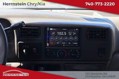 2002 Ford F-350SD Base