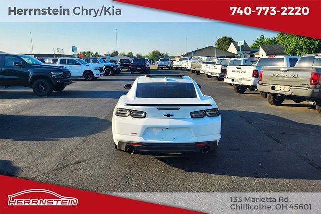 2022 Chevrolet Camaro 1LT