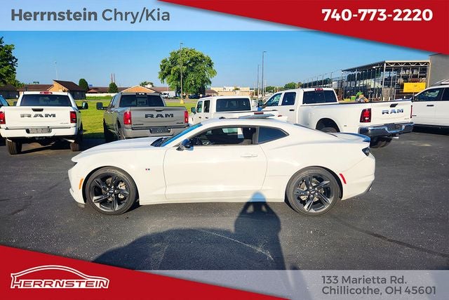2022 Chevrolet Camaro 1LT