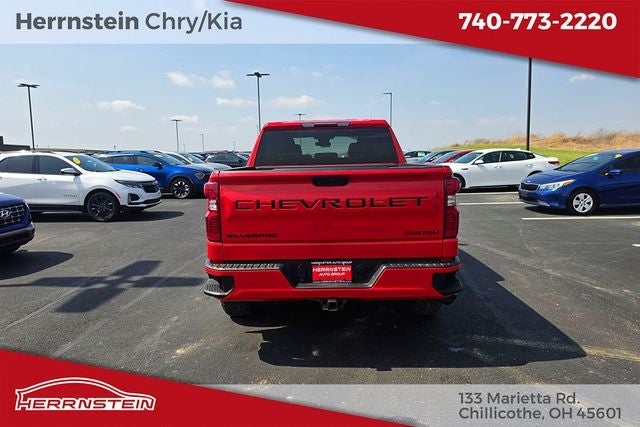 2023 Chevrolet Silverado 1500 Custom