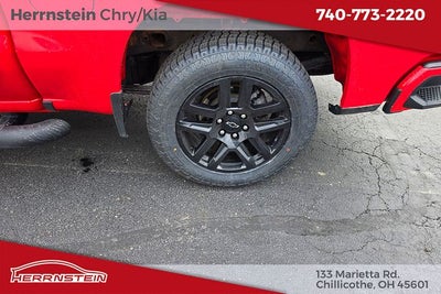 2023 Chevrolet Silverado 1500 Custom