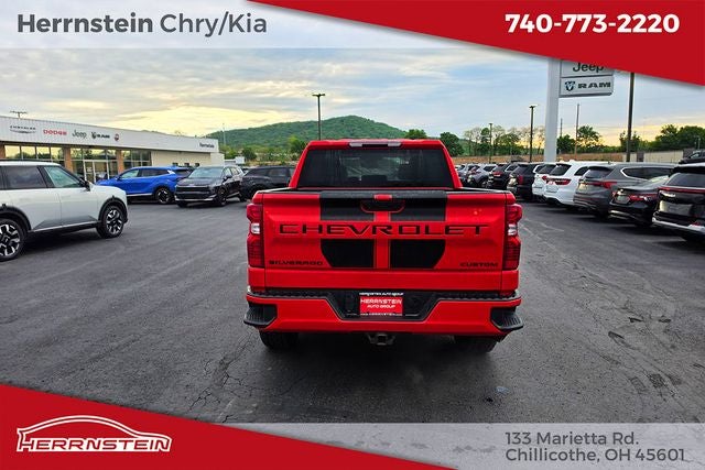 2023 Chevrolet Silverado 1500 Custom