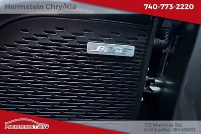 2025 GMC Acadia AWD AT4