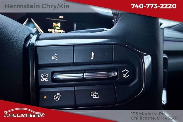 2025 GMC Acadia AWD AT4