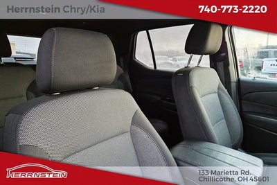 2022 Chevrolet Traverse LT Cloth