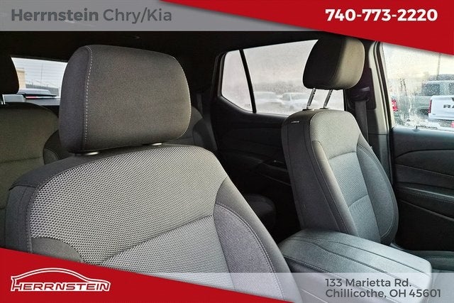 2022 Chevrolet Traverse LT Cloth