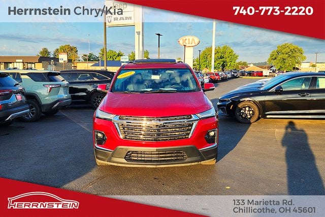 2022 Chevrolet Traverse LT Leather