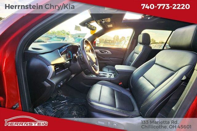 2022 Chevrolet Traverse LT Leather