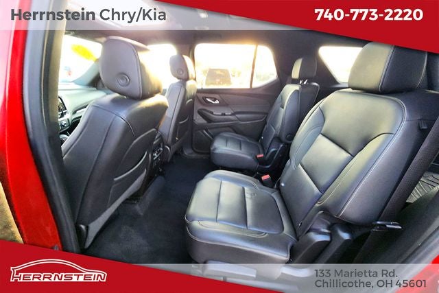 2022 Chevrolet Traverse LT Leather