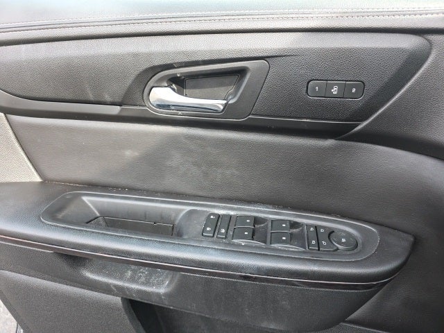 2015 Chevrolet Traverse Base