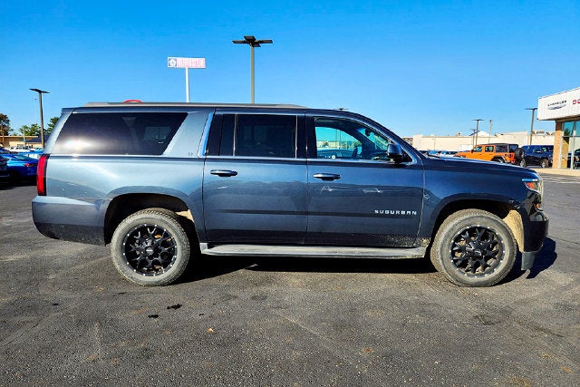 2019 Chevrolet Suburban LT