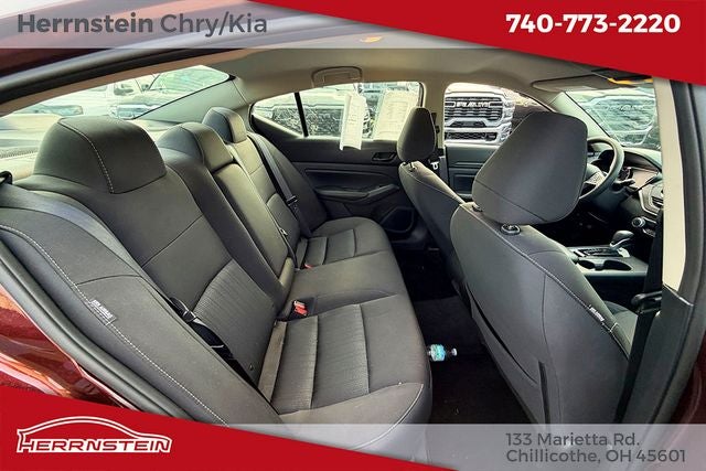 2025 Nissan Altima SV