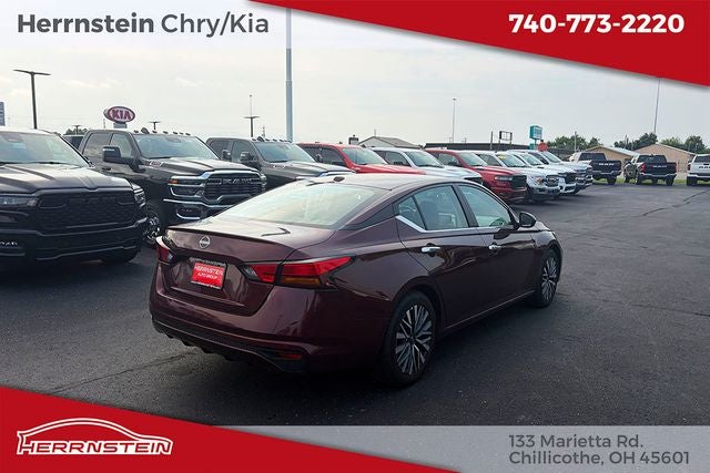 2025 Nissan Altima SV