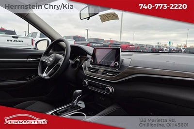 2023 Nissan Altima 2.5 SV