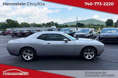 2016 Dodge Challenger SXT