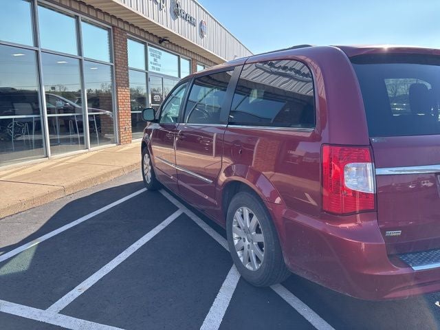 2014 Chrysler Town & Country Touring