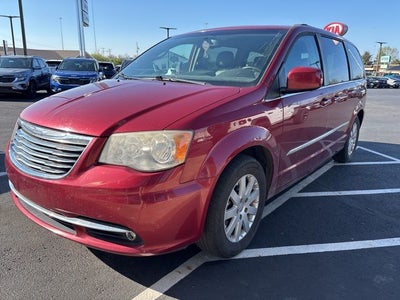 2014 Chrysler Town & Country Touring