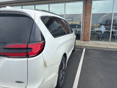 2021 Chrysler Pacifica Touring