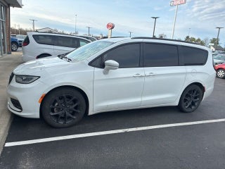 2021 Chrysler Pacifica Touring
