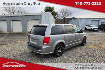 2017 Dodge Grand Caravan SE Plus