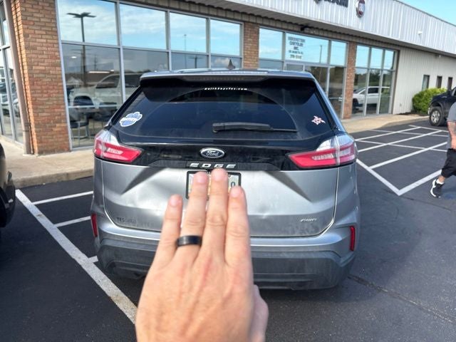 2022 Ford Edge SE
