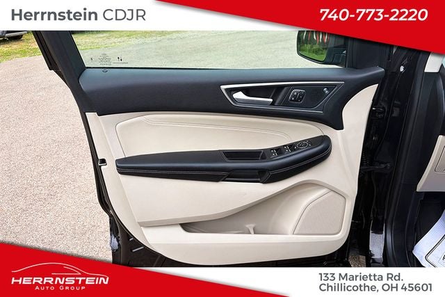 2023 Ford Edge Titanium