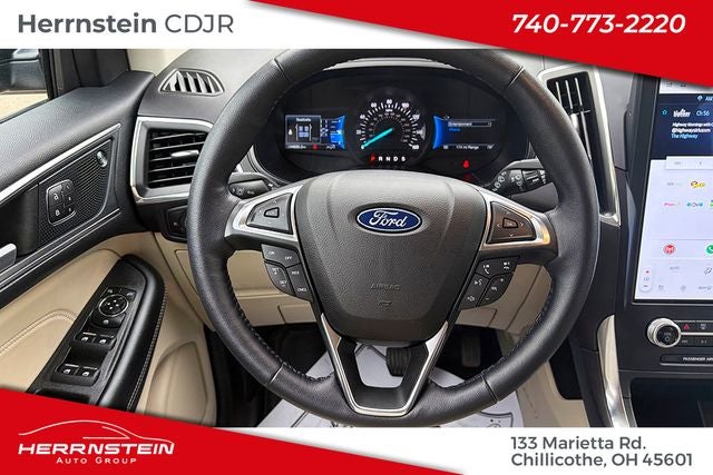 2023 Ford Edge Titanium